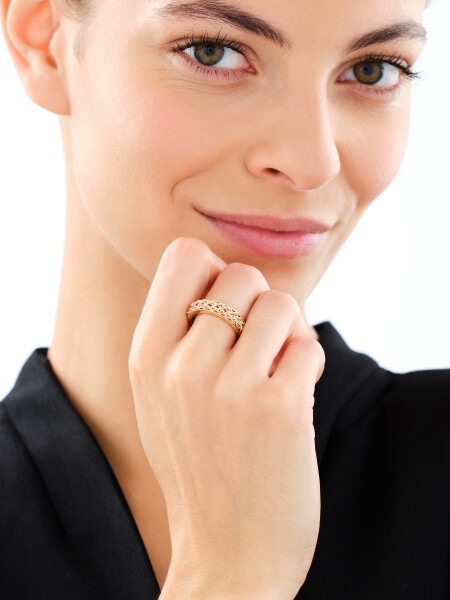 9 K Yellow Gold Band Ring 