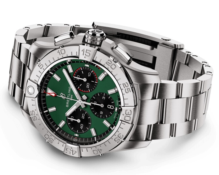 Breitling Avenger B01 Chronograph 42