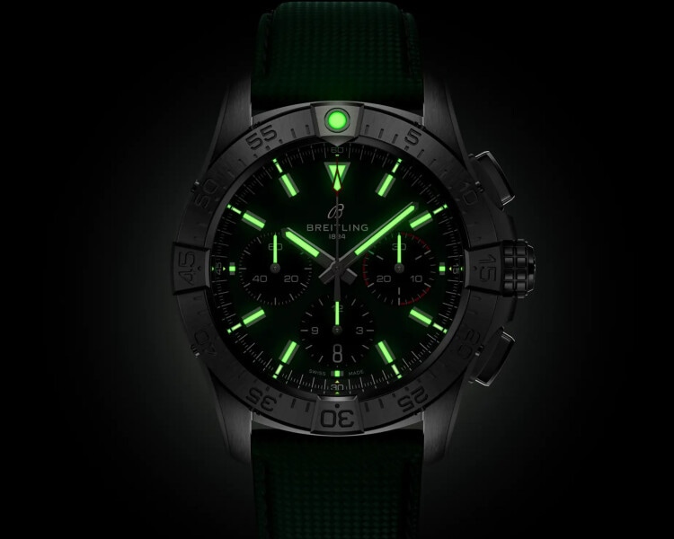 Breitling Avenger B01 Chronograph 42