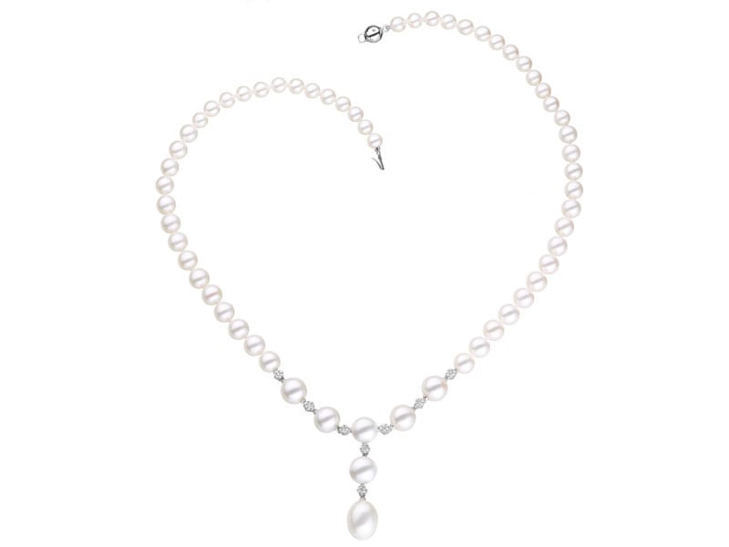 Pearl necklace with white gold elements and brilliants - fineness 14 K
