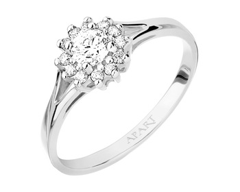 White gold ring with brilliants 0,31 ct - fineness 14 K