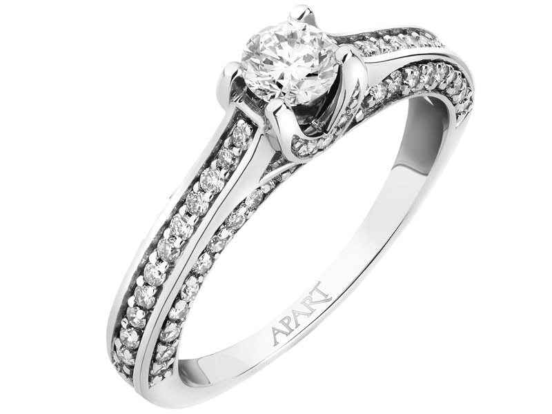 White gold ring with brilliants 0,63 ct - fineness 14 K