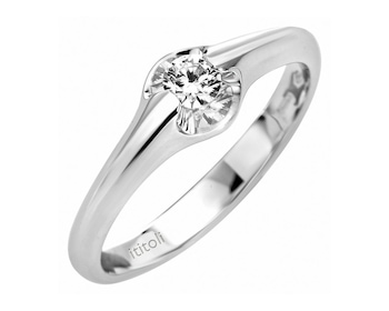 White gold ring with brilliant 0,15 ct - fineness 18 K></noscript>
                    </a>
                </div>
                <div class=