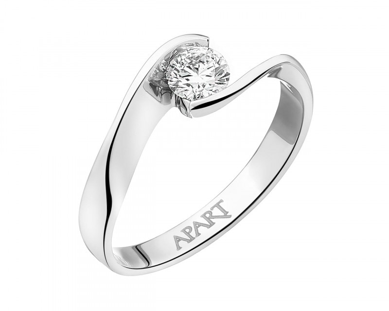White gold ring with brilliant 0,27 ct - fineness 14 K