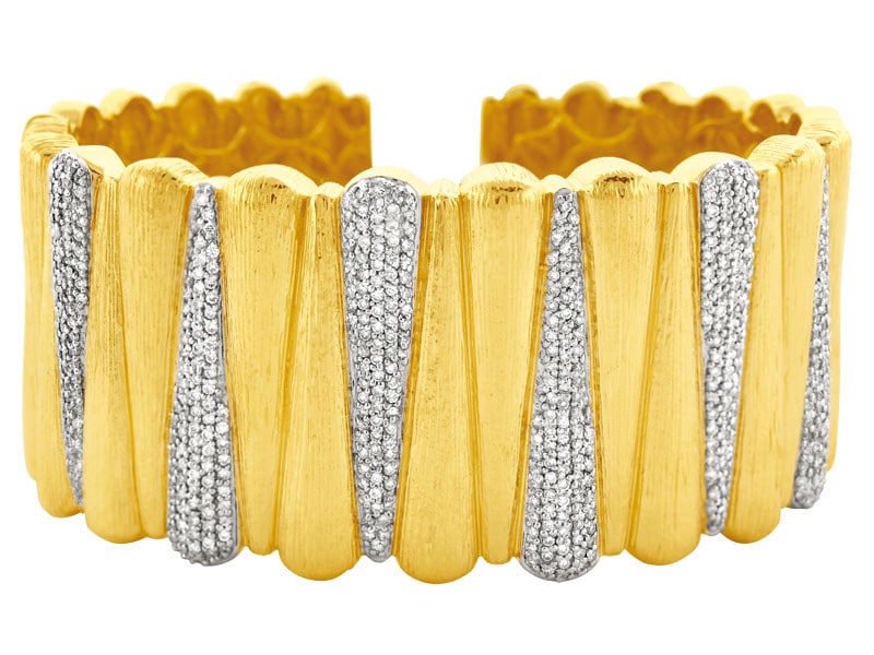 Yellow gold bracelet with brilliants 2,72 ct - fineness 14 K
