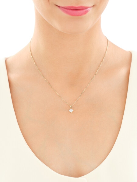 Yellow gold pendant with diamonds - 0,05 ct - fineness 14 K