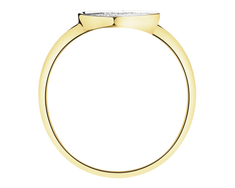 Yellow gold ring