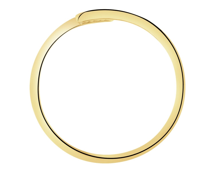 Yellow gold ring