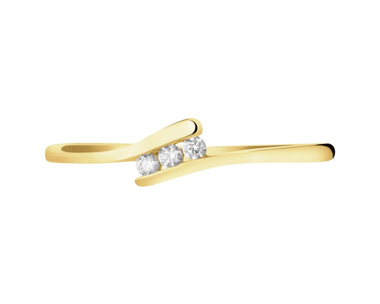 Yellow gold ring