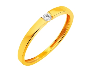 9ct Yellow Gold Ring with Diamond 0,05 ct - fineness 9 K