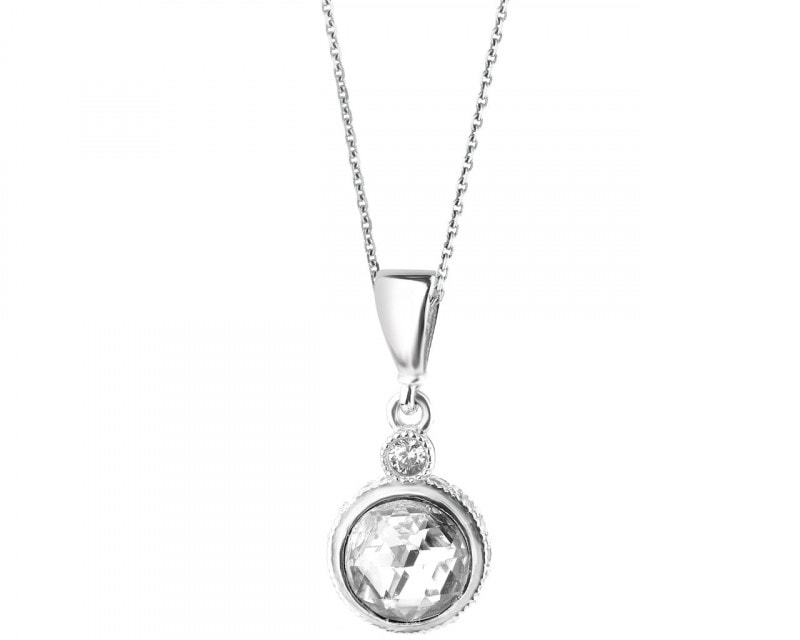 8ct White Gold Pendant with Cubic Zirconia
