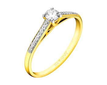 18ct Yellow Gold Ring with Diamonds 0,24 ct - fineness 18 K