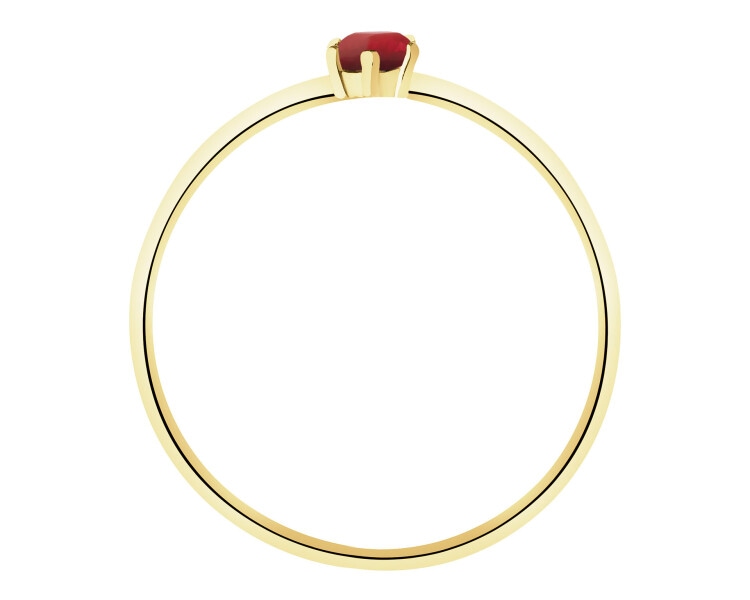 14ct Yellow Gold Ring with Synthetic Ruby