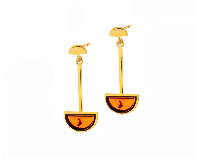 8 K Yellow Gold Earrings with Amber