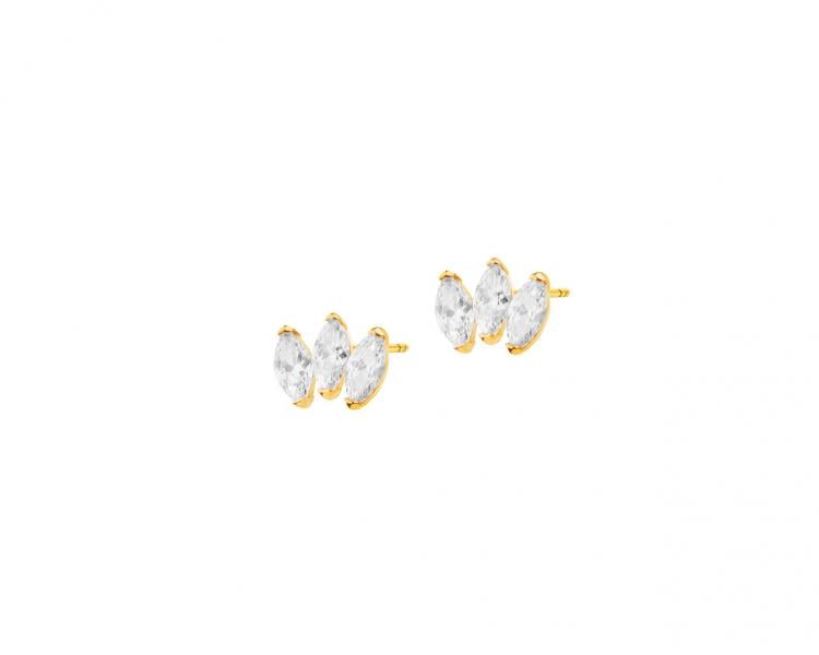 9 K Yellow Gold Earrings with Chalcedony