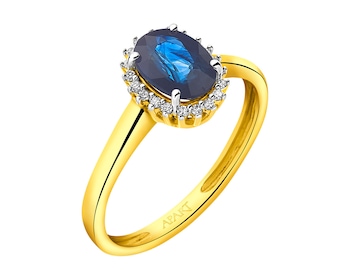 Prsten ze žlutého zlata s diamanty a safírem></noscript>
                    </a>
                </div>
                <div class=