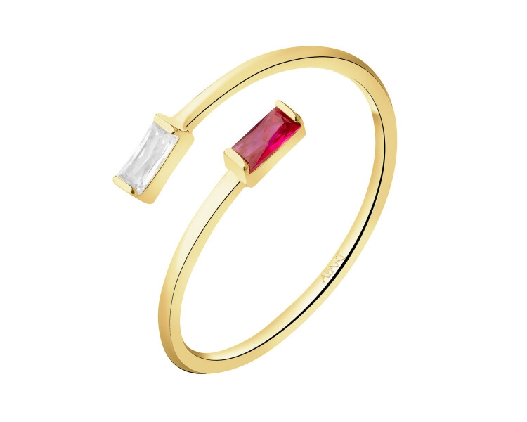 8 K Yellow Gold Ring with Synthetic Ruby