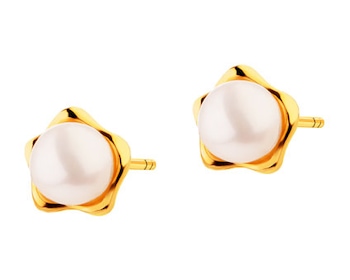 9 K Yellow Gold Earrings with Pearl