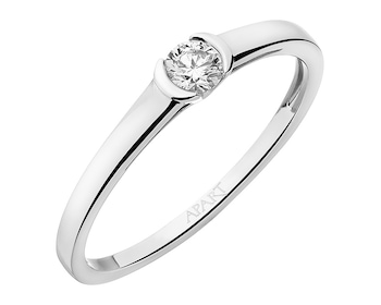 White gold ring with brilliant 0,12 ct - fineness 9 K