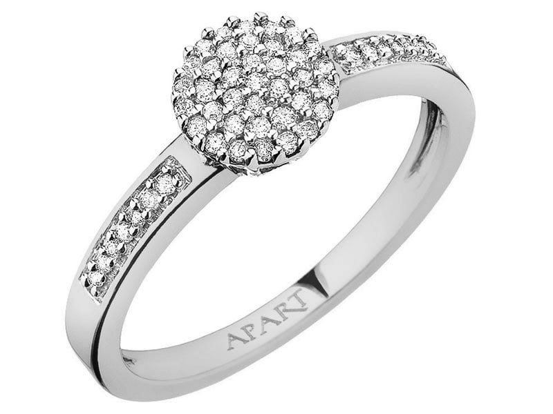 White gold ring with diamonds 0,15 ct - fineness 18 K