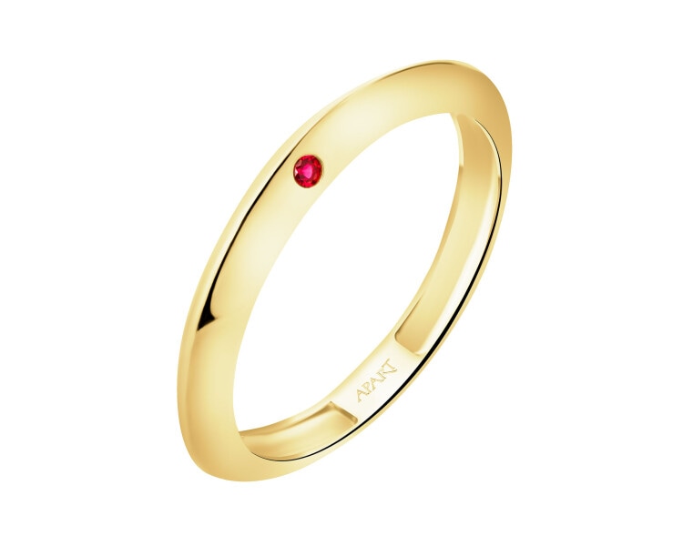 8 K Yellow Gold Ring with Synthetic Ruby