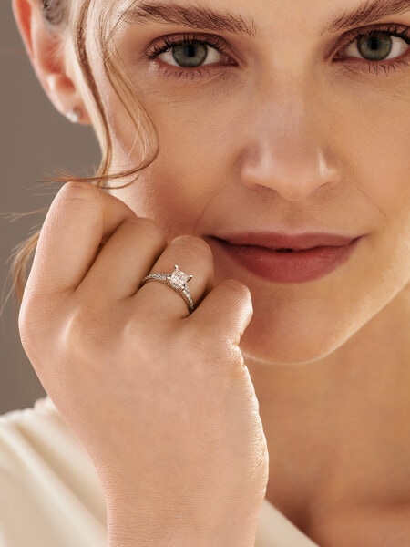 Prsten z bílého zlata s diamanty 1,20 ct - ryzost 750