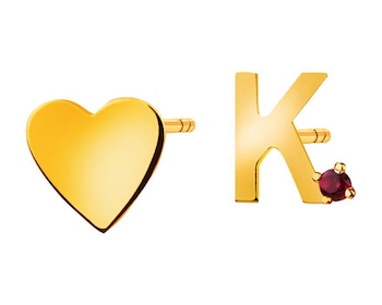 Złote kolczyki z cyrkonią - serce, litera K