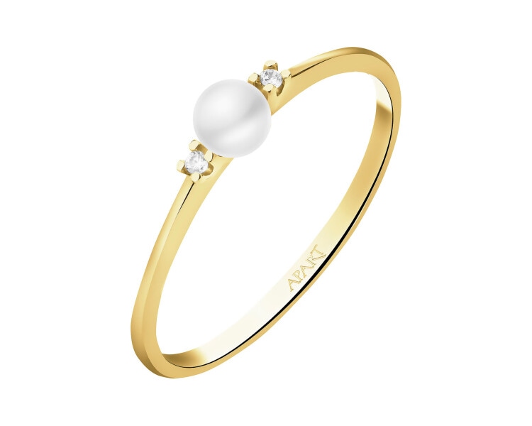 14 K Yellow Gold Ring with Pearl