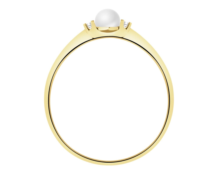 14 K Yellow Gold Ring with Pearl