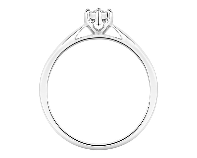 Pierścionek z białego złota z brylantem - serce - 0,05 ct - próba 375