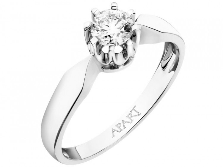 White gold ring with brilliant 0,35 ct - fineness 18 K