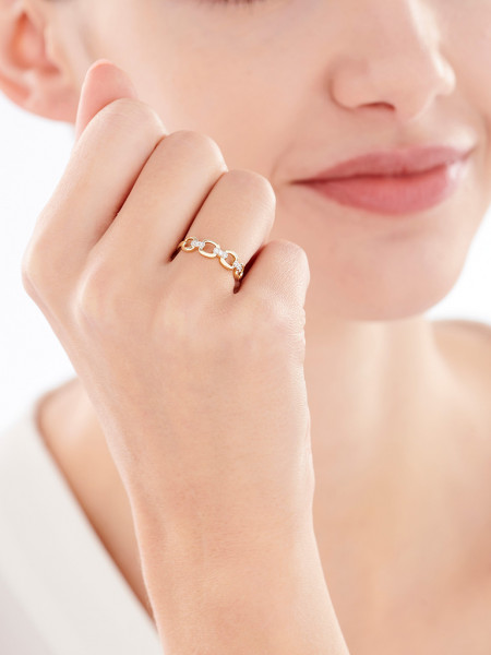 Zlatý prsten s diamanty 0,05 ct - ryzost 585