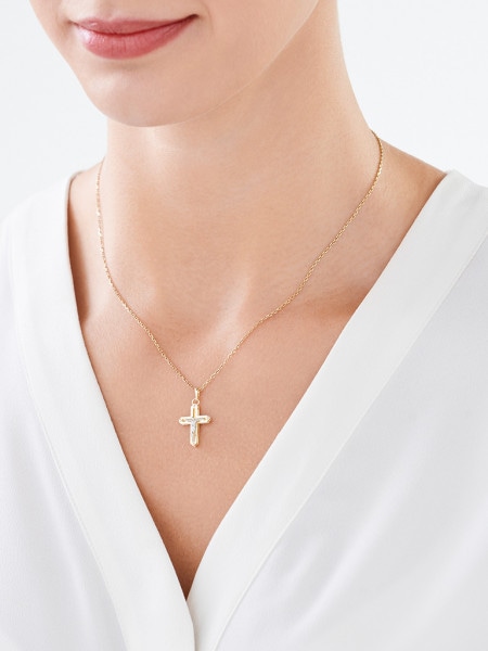 Gold pendant - a cross with the image of Christ