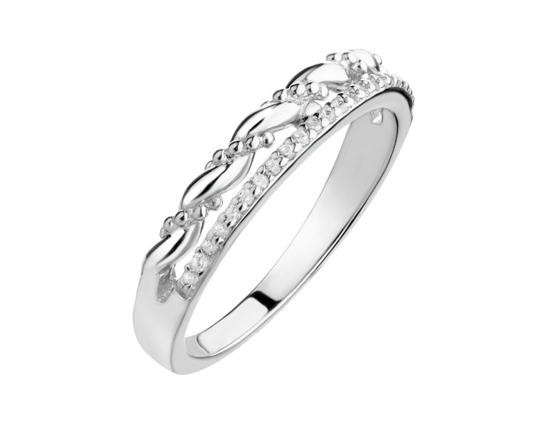 Stříbrný prsten ze zirkony