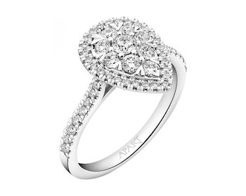 White gold ring with brilliants 0,67 ct - fineness 14 K