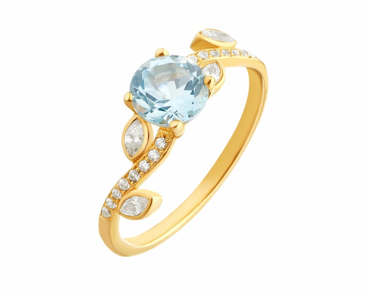 9 K Yellow Gold Ring with Topaz
