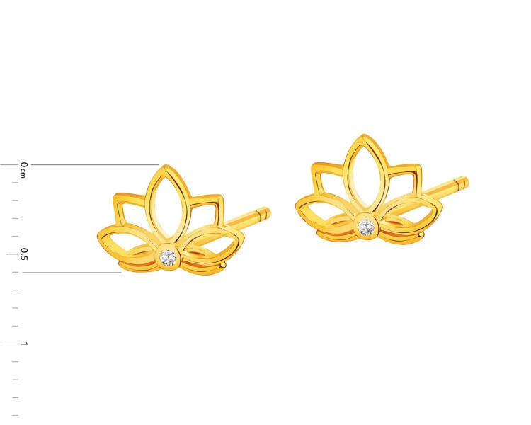 8 K Yellow Gold Earrings with Cubic Zirconia