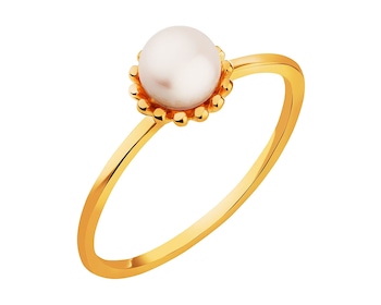 14 K Yellow Gold Ring with Pearl