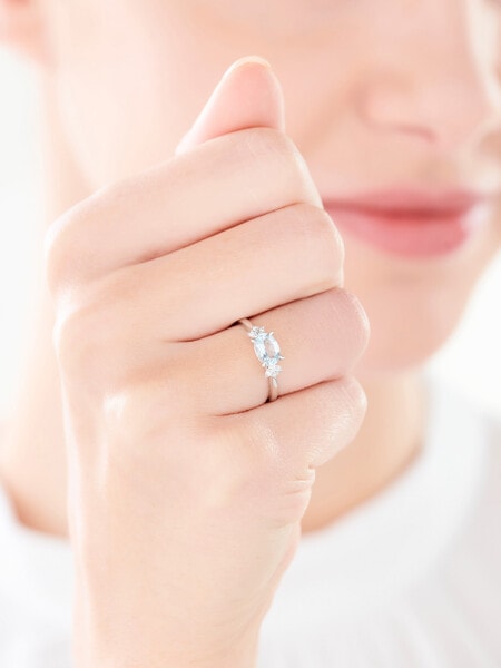 Prsten z bílého zlata s diamanty a akvamarínem - ryzost 585