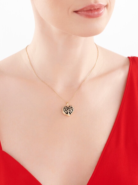 9 K Yellow Gold Pendant