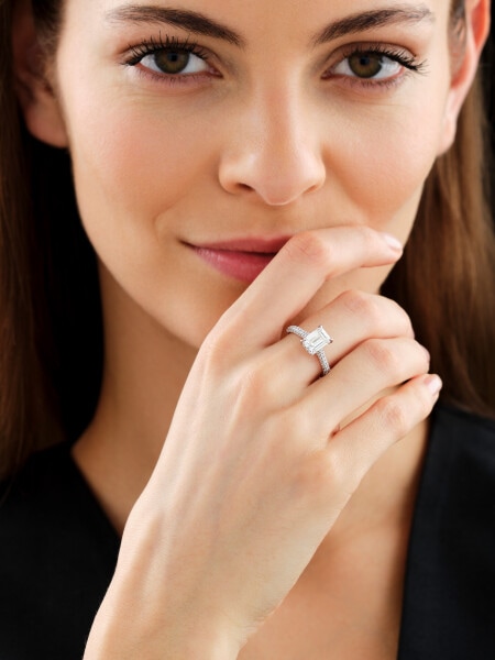 Prsten z bílého zlata s diamanty - VVS2/H 2,62 ct - ryzost 750