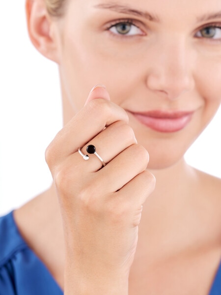 Stříbrný prsten s achátem - kuličky