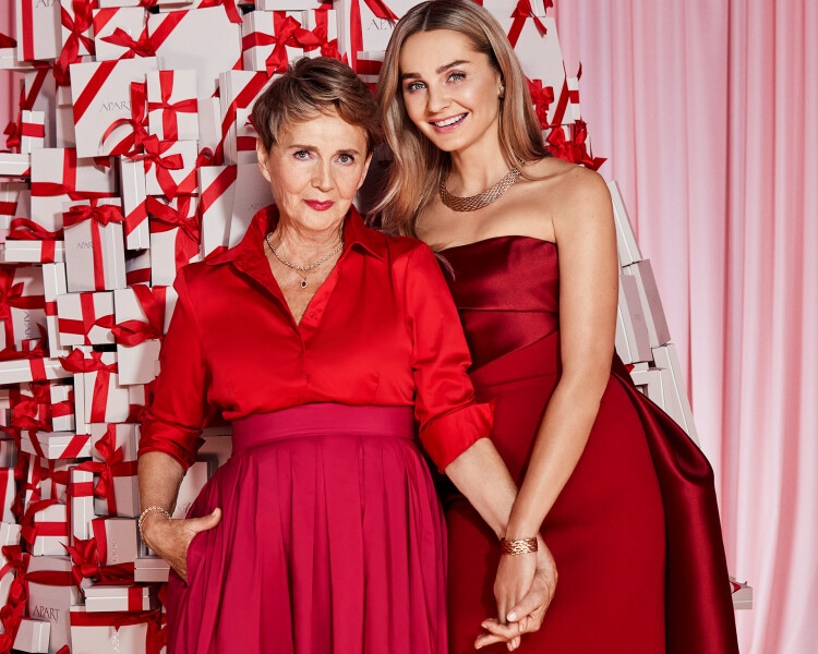 Zlatý náramek - valis