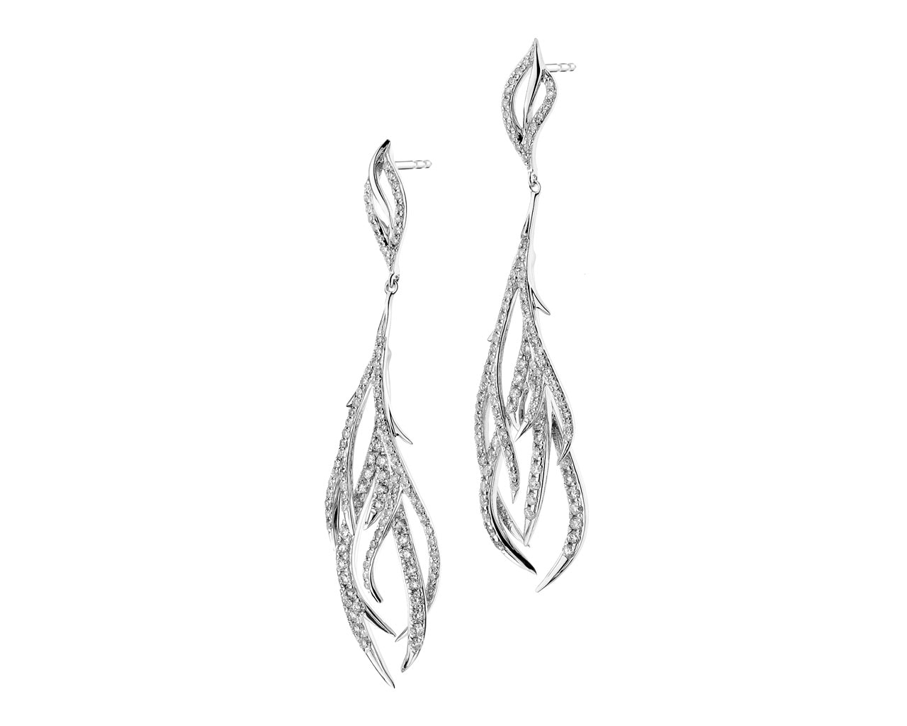 Pair of earrings sketch icon Royalty Free Vector Image