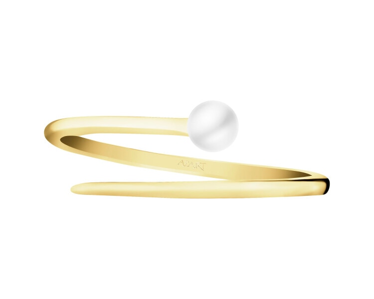 8 K Yellow Gold Ring with Pearl