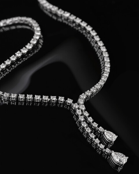 18 K Rhodium-Plated White Gold Necklace with Diamonds - 7,85 ct - fineness 18 K