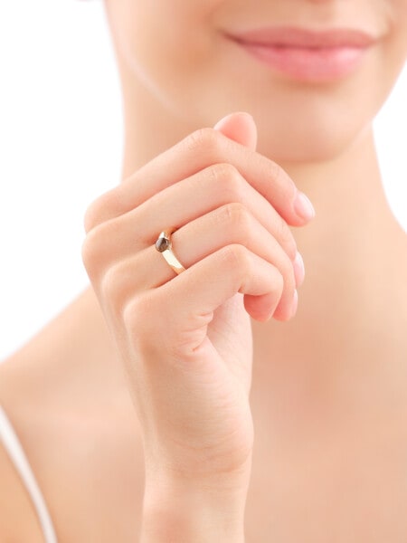 Pozlacený prsten z mosazi s křemenem