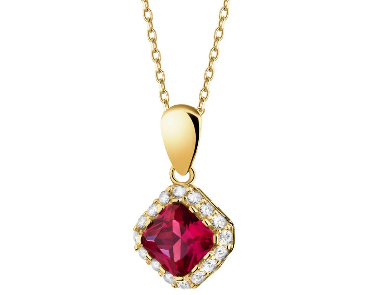 8 K Yellow Gold Pendant with Cubic Zirconia