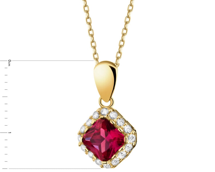 8 K Yellow Gold Pendant with Cubic Zirconia