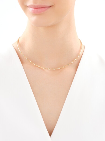 9 K Yellow Gold Necklace 